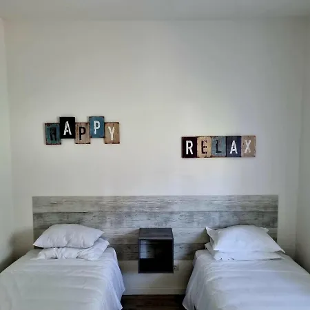 Azulrelax אכסניה