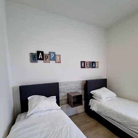 אכסניה Azulrelax