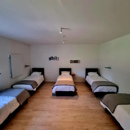 אכסניה Azulrelax פיניאל נובו